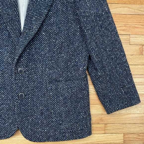 Vintage Navy Tweed Blazer - Picture 4 of 16
